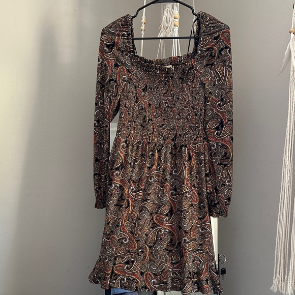 EPaisley Long Sleeve Dress - Picture 1 of 7